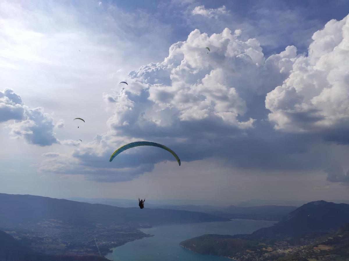 Entre Lac D'Annecy Et Montagnes, Golf Et Parapente A Pieds Тэлуар Экстерьер фото